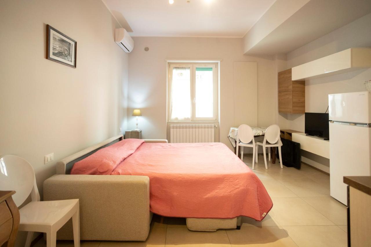 La Casa Degli Angeli Apartment Салерно Екстериор снимка