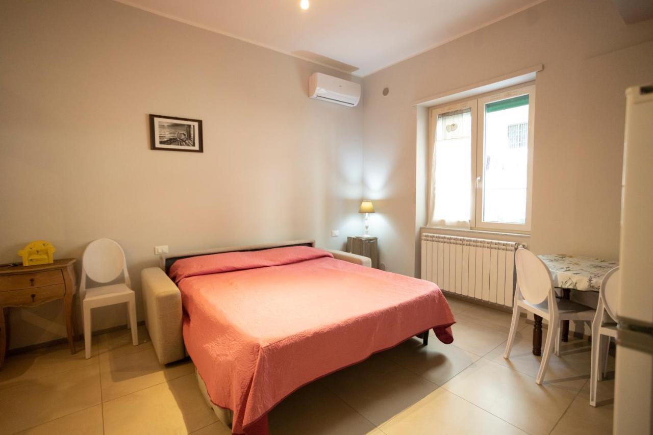 La Casa Degli Angeli Apartment Салерно Екстериор снимка